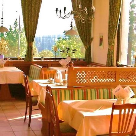 Hotel Almberg Пассау Экстерьер фото